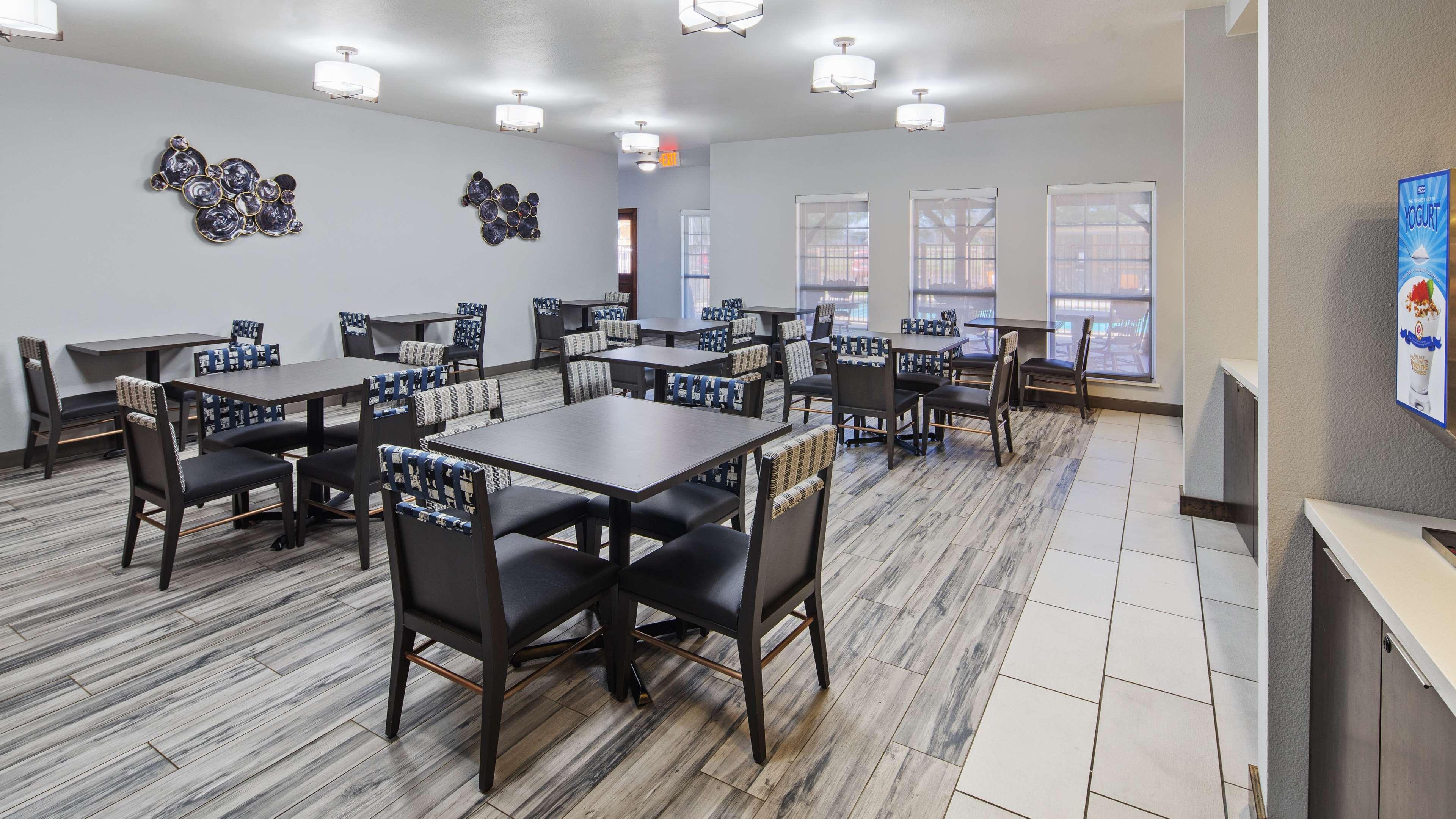 Best Western Plus Fredericksburg Exterior photo